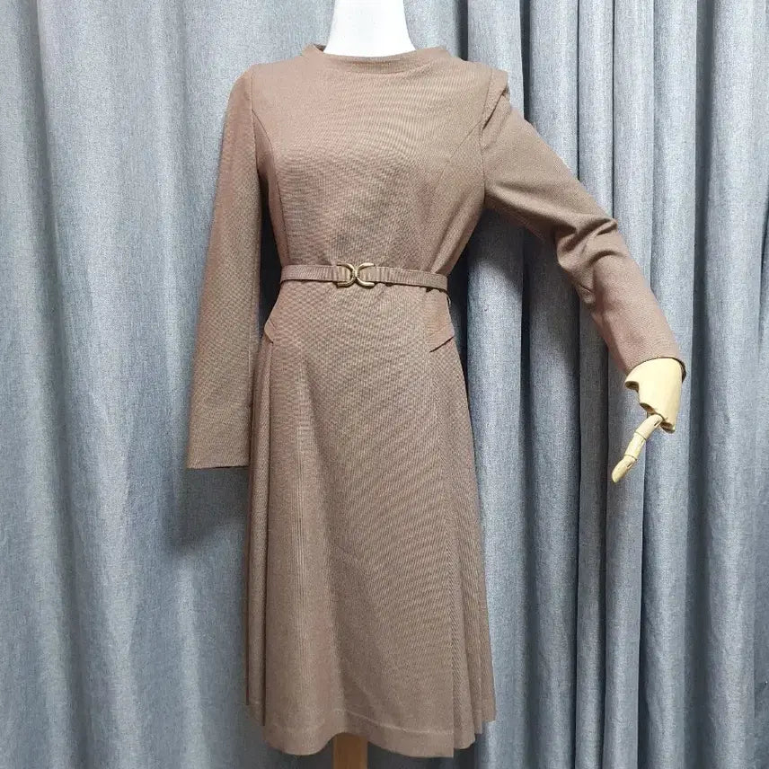 [SOLD OUT] 더아이잗바바 고급 원피스