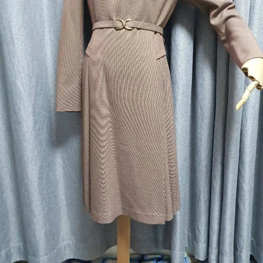 [SOLD OUT] 더아이잗바바 고급 원피스