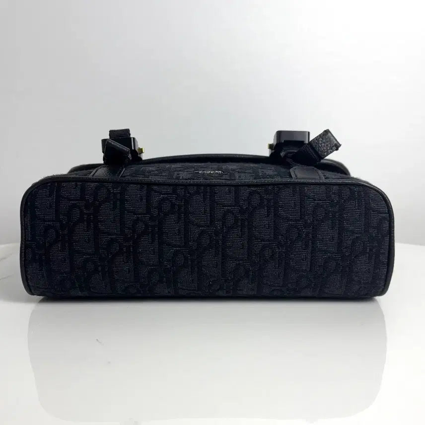 [BUNJANG] Dior Hit The Road Messenger Bag / 디올 자카드 힛 더 로드 플랩 메신저백