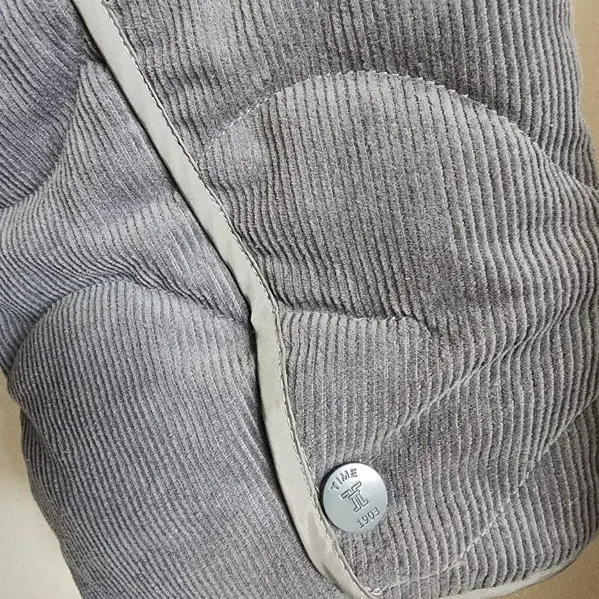 [BUNJANG] Time Style Corduroy Goose Down Jacket / 타임 스타일 코듀로이 구스 다운 자켓 점퍼 한섬 (정품X)