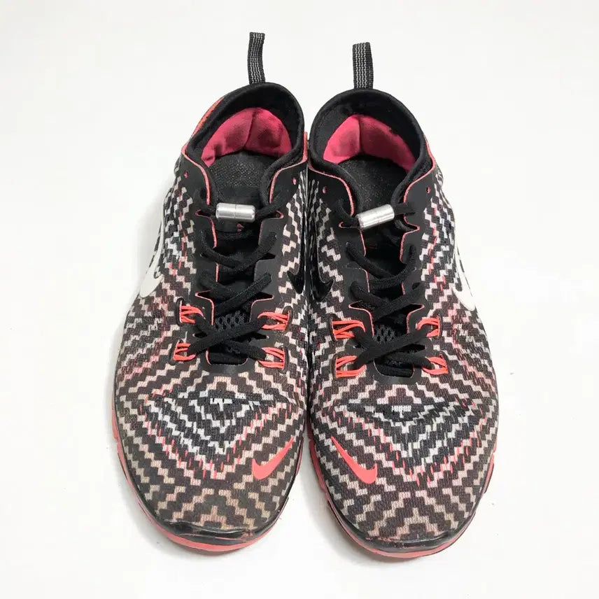 [BUNJANG] Nike Free 235 Sneakers / 나이키 프리 235