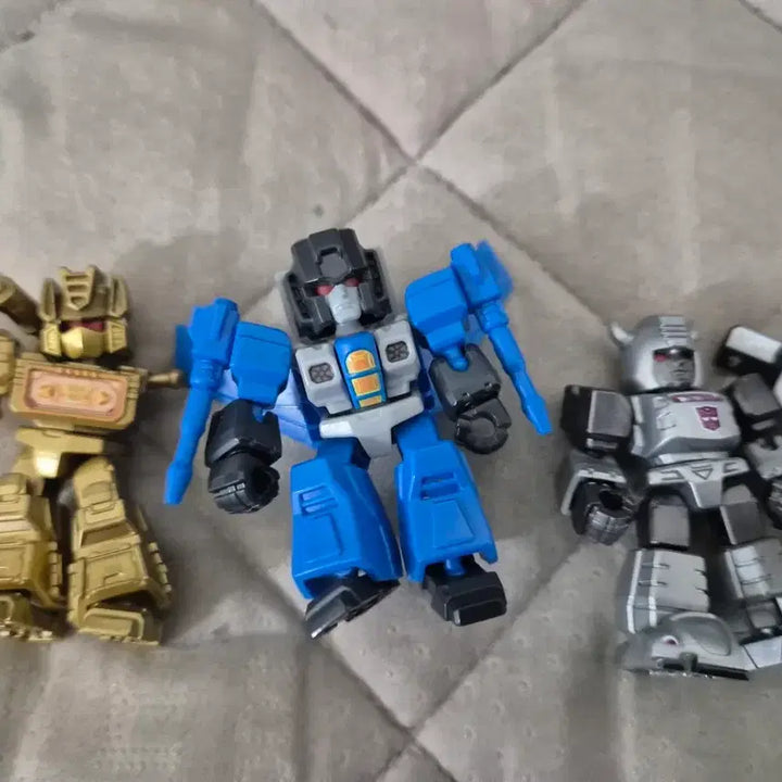 [BUNJANG] Blocky Transformers Defender 3-Piece Figure Set / 블로키 트랜스포머 디벤더 3종 장난감 피규어