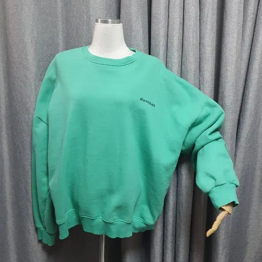 [BUNJANG] Kitsch Mint Oversized Sweatshirt / 키치 민트 오버 맨투맨