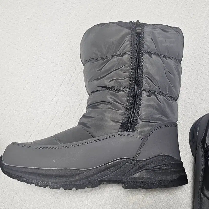 [BUNJANG] Generic Winter Padded Fur Boots - Black 245 / 여성 패딩 털 부츠 겨울 털신 블랙245