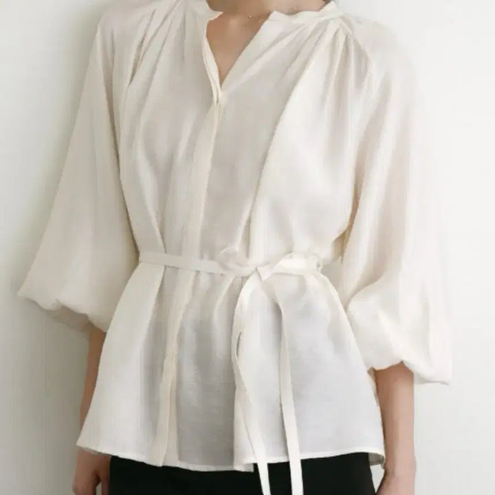 [BUNJANG] SIE Airlie Shirring Blouse / 시에 SIE 아일리 셔링 블라우스