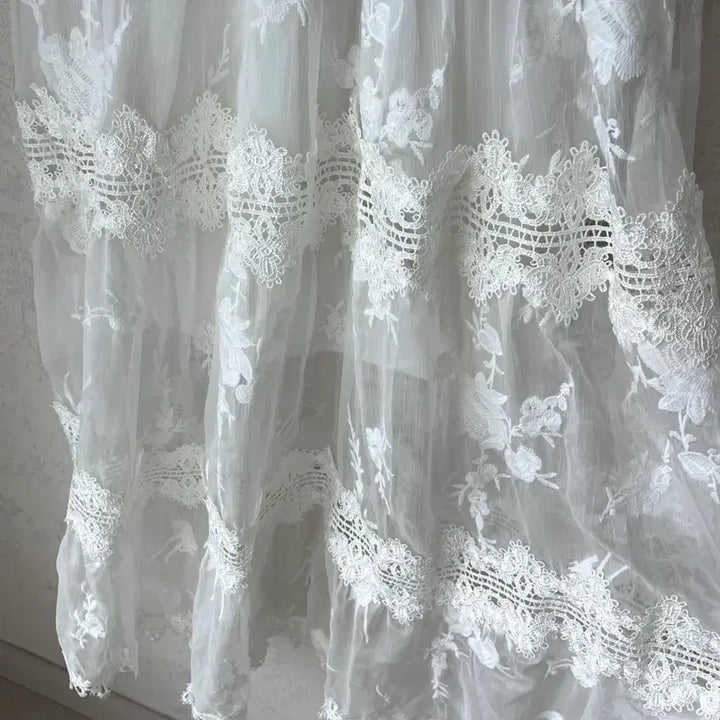 [BUNJANG] High-Quality Lace Long Dress / 현대백화점 고퀄 레이스 롱원피스 화이트