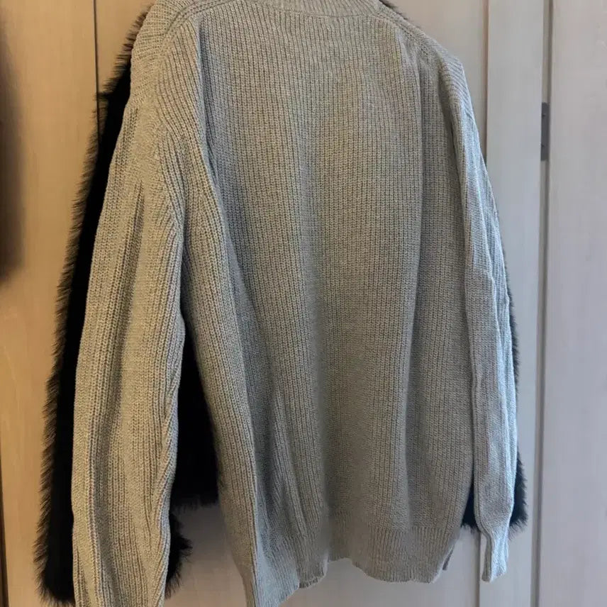 [BUNJANG] Sky Blue Knit Sweater / (거의 새상품)하늘색 니트