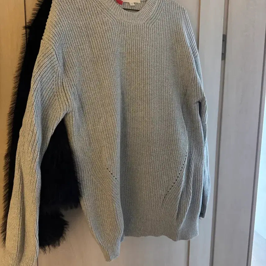 [BUNJANG] Sky Blue Knit Sweater / (거의 새상품)하늘색 니트