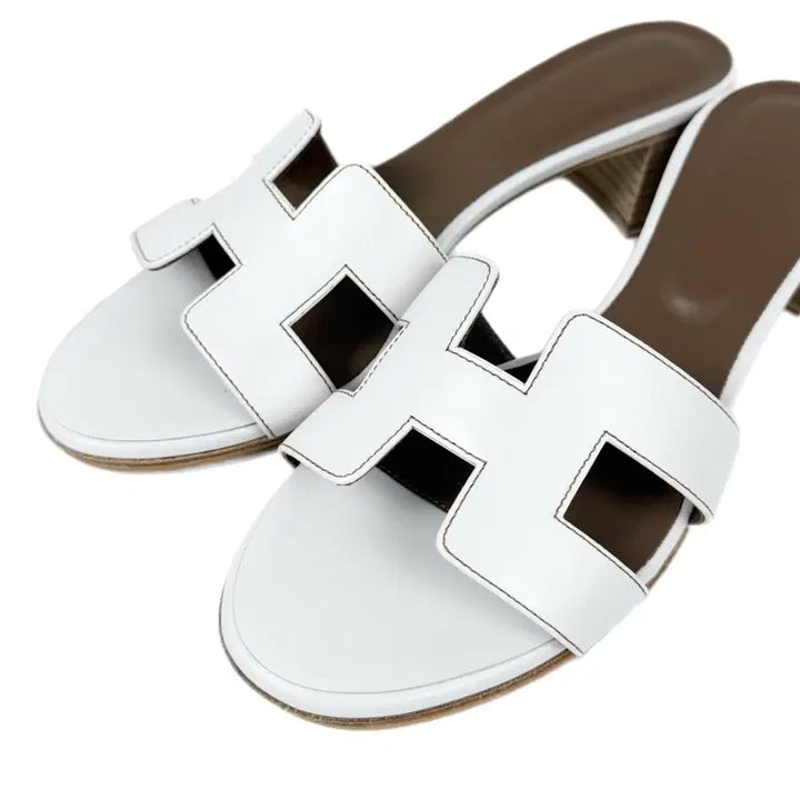 [BUNJANG] Hermès Oasis Sandals White (38) / [정품] 에르메스 오아시스 샌들 화이트 (38)