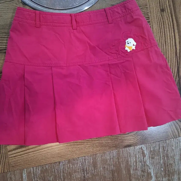 [BUNJANG] Hot Pink Pleated Mini Skirt / 핫핑크 플리츠 미니스커트