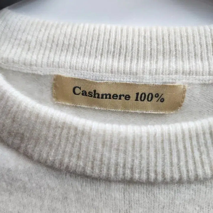 [BUNJANG] Cashmere Plain Sweater (L) / 캐시미어 100% 플레인 스웨터 (L) 4.5