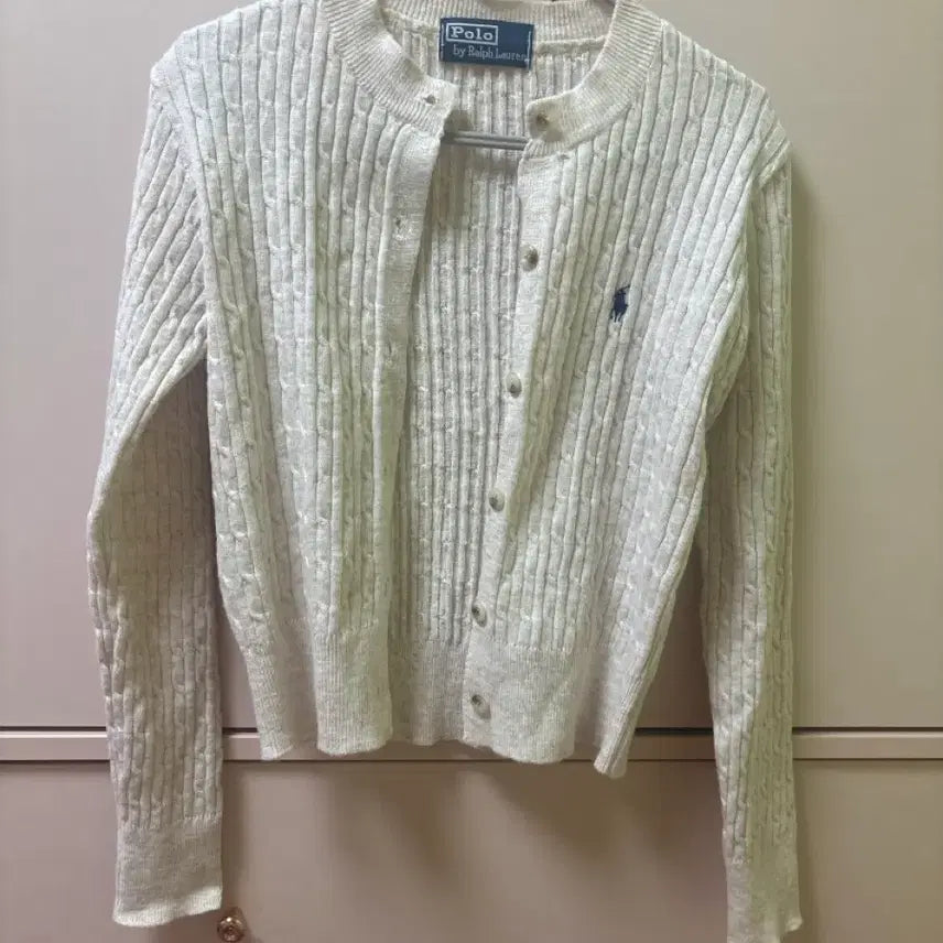 [BUNJANG] Ivory Cable Knit Cardigan / 아이보리 가디건
