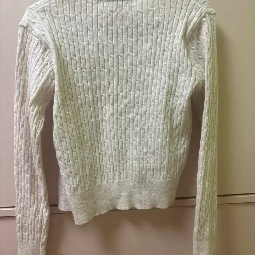 [BUNJANG] Ivory Cable Knit Cardigan / 아이보리 가디건