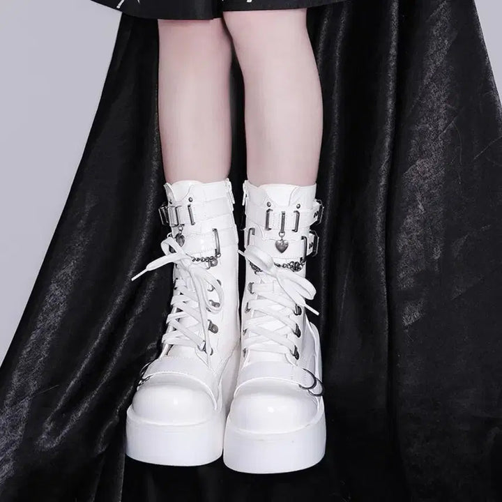 [BUNJANG] Punk Platform Short Boots with Metal Chain / 전학생 펑크 지뢰계 통굽 숏부츠 금속체인 장식 플랫폼 단화 부츠(2컬러)