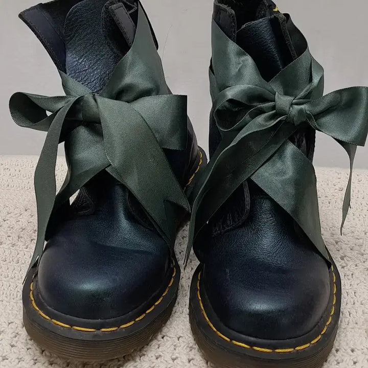 [BUNJANG] 리본 닥터마틴  UK5 / 리본 닥터마틴  UK5
