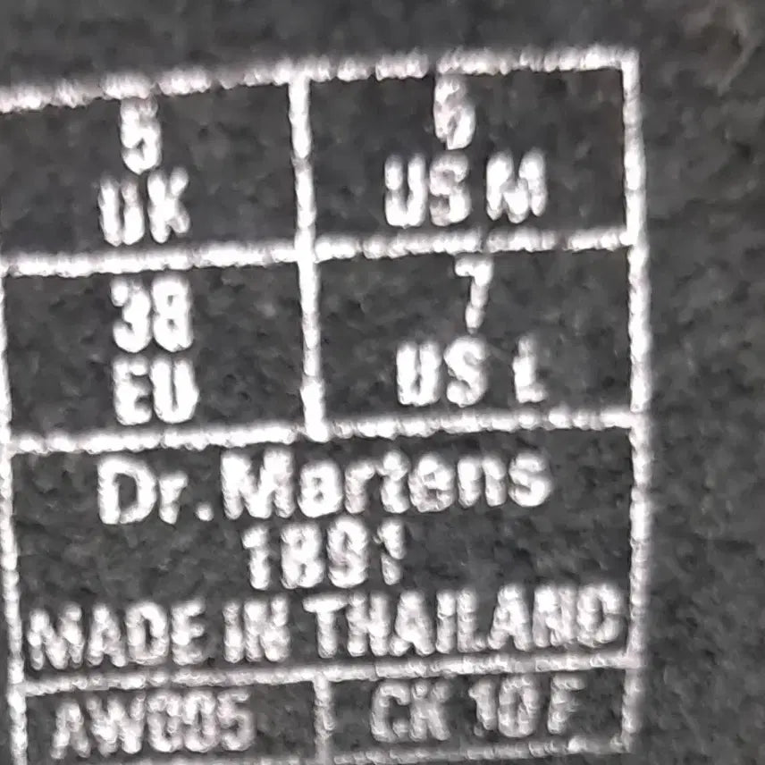 [BUNJANG] 리본 닥터마틴  UK5 / 리본 닥터마틴  UK5