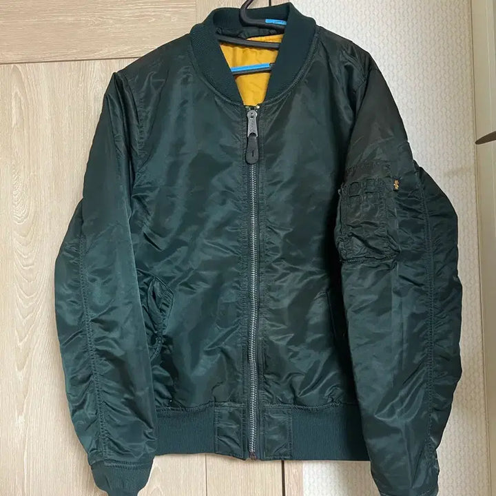 [BUNJANG] Alpha Industries Green Olive MA-1 Flight Jacket / 알파인더스트리 그린 올리브 ma-1 자켓 항공점퍼