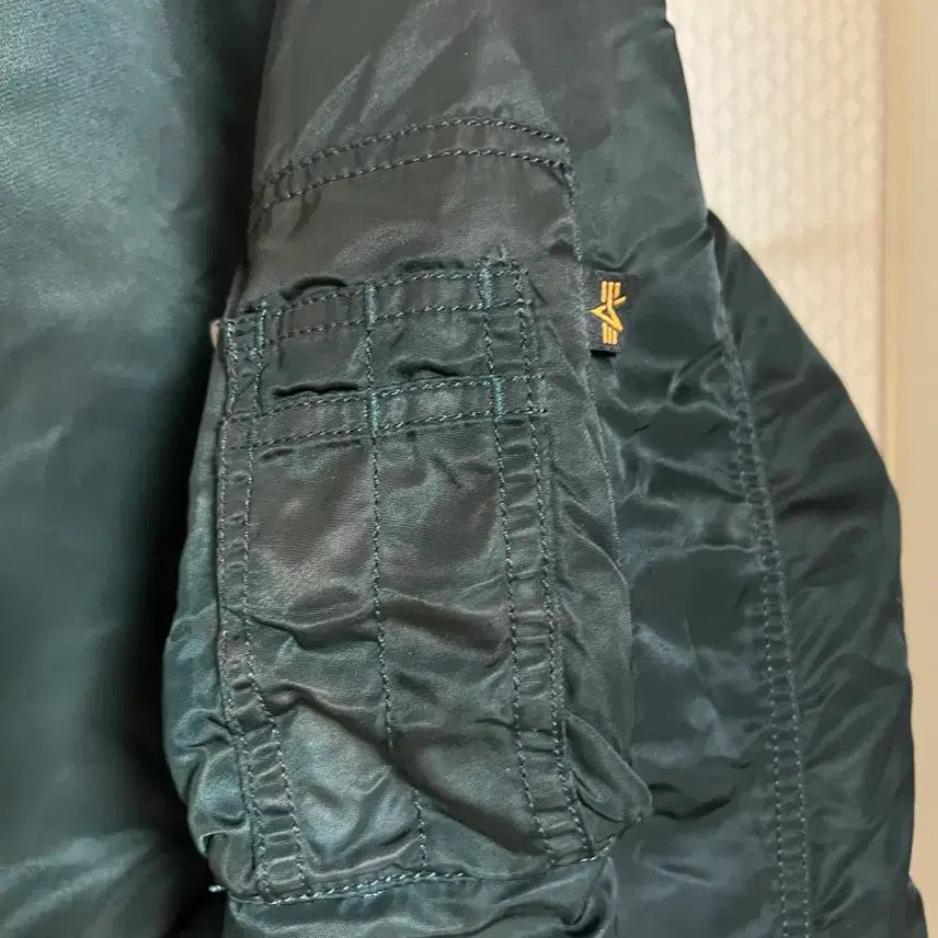 [BUNJANG] Alpha Industries Green Olive MA-1 Flight Jacket / 알파인더스트리 그린 올리브 ma-1 자켓 항공점퍼