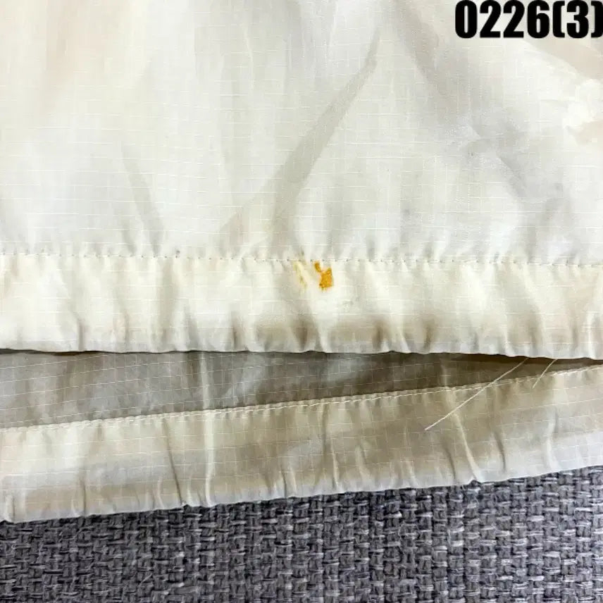 [BUNJANG] Chicago White Sox Hooded Windbreaker Jacket / 95 시카고 화이트삭스 후드 바람막이 자켓 0226(3)