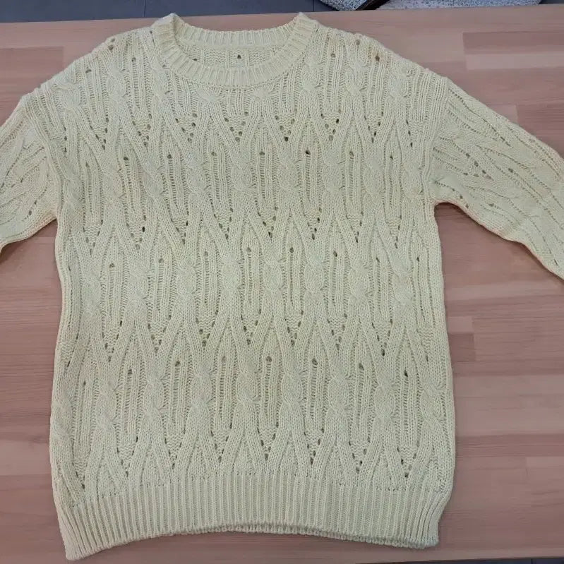 [BUNJANG] Ivory Cable Knit Long Sleeve Sweater / 아이보리 꽈배기 니트 긴팔 스웨터