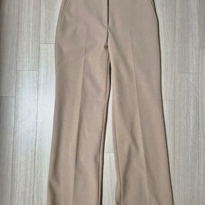 [BUNJANG] SIE Better Classe Slacks Pants - Beige / SIE 시에 베러 클라쎄 슬랙스 팬츠 S