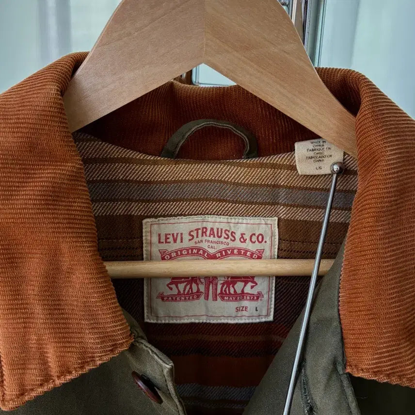 [BUNJANG] Levi's Waxed Olive Engineer Work Jacket / [L]리바이스 Levi's 왁스 올리브 엔지니어 워크 자켓