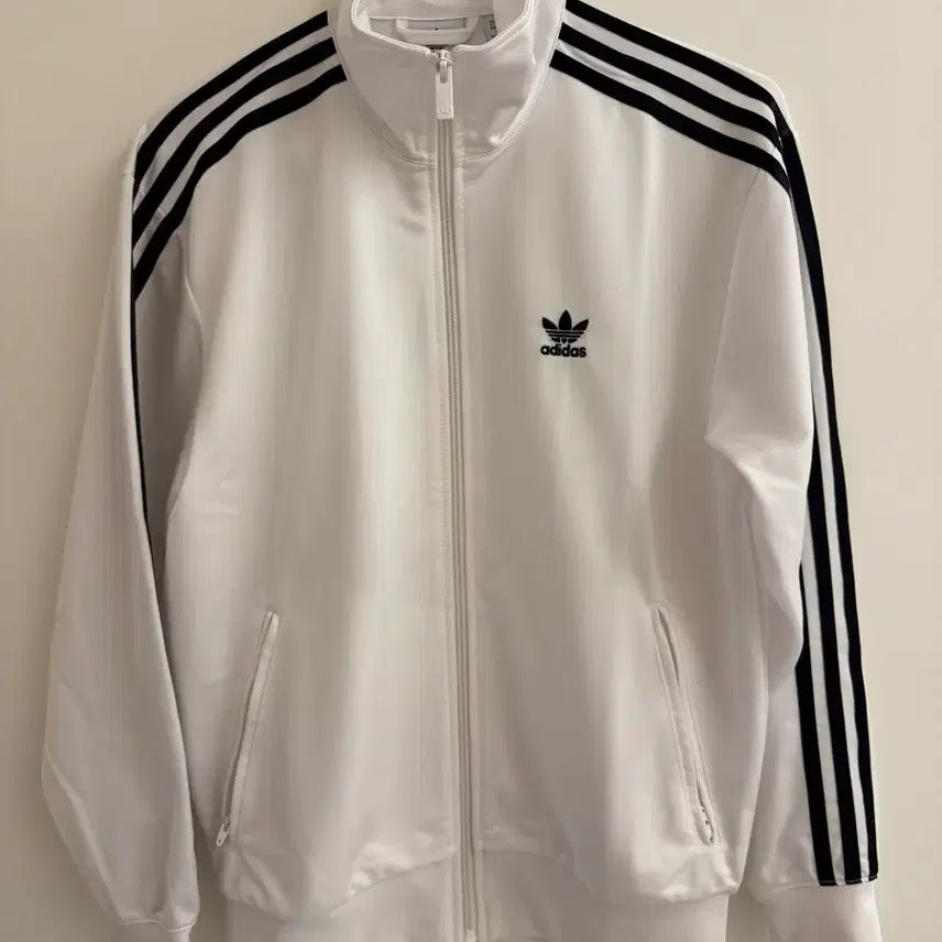 [BUNJANG] Adidas Adicolor Classic Loose Firebird Track Top / 아디다스 아디컬러 클래식 루즈 파이어버드 트랙탑 JF6547