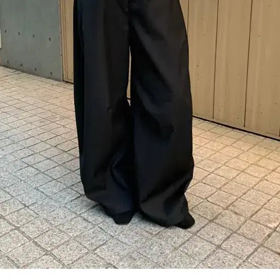 [BUNJANG] UINI Silky Curved Pants / 유이니 Silky curved pants(s)