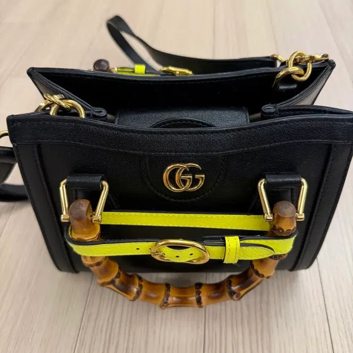 [BUNJANG] Gucci Diana Small Black Tote Bag / 구찌 다이애나 스몰 블랙