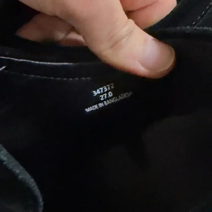 [BUNJANG] GU Moccasin Black Shoes / GU 모카신 블랙 270