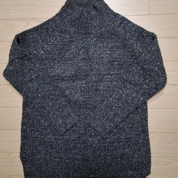 [BUNJANG] Mock Neck Knit Sweater / 모크넥 니트 스웨터