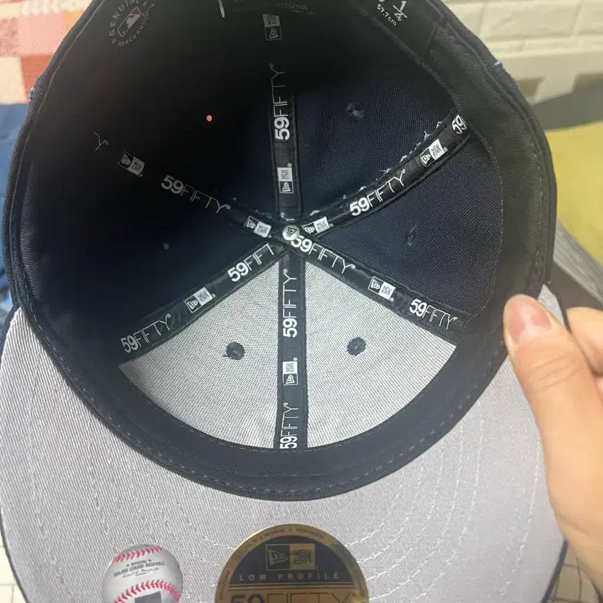 [BUNJANG] New Era MLB Fukuoka Sakura 59FIFTY Fitted Hat / 뉴에라MLB 후쿠오카 714