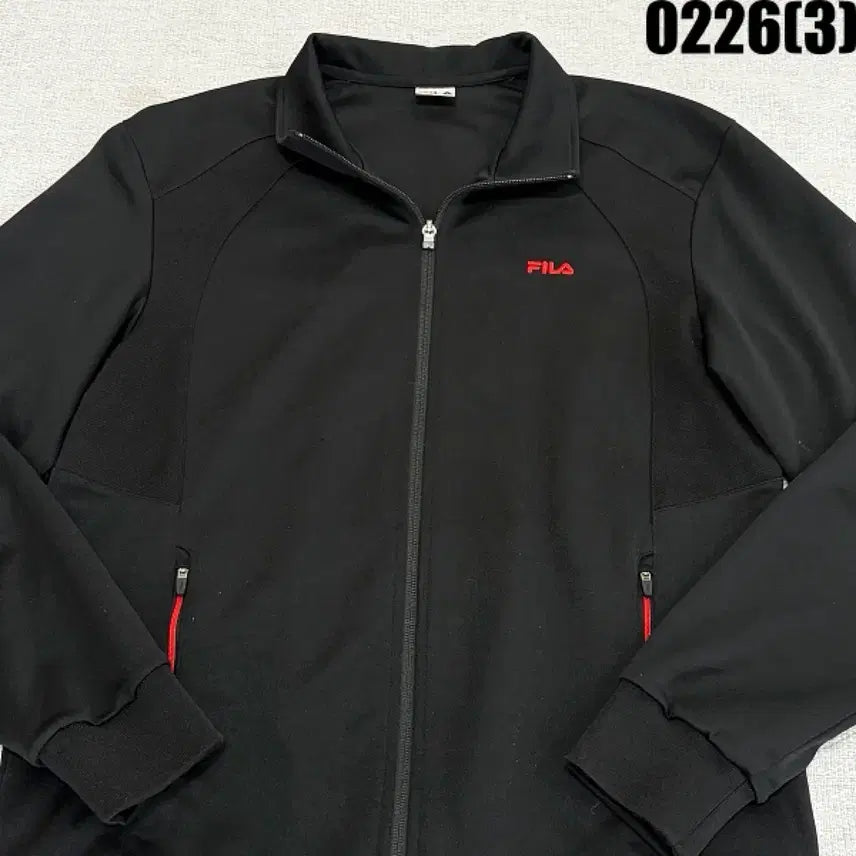 [BUNJANG] Fila Black Zip-Up Training Jacket / L 휠라 FILA 블랙 집업 트레이닝 자켓 0226(3)