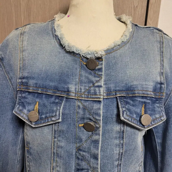 [BUNJANG] O'zsecOn Lovely Denim Jacket / 오즈세컨 러블리 청 데님 자켓 노카라