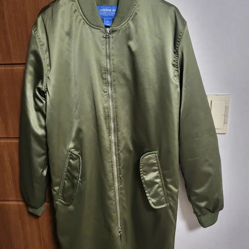 [BUNJANG] Adidas Herz Bomber Long Jacket (95) / 아디다스 헤르조봄버 롱자켓(95)