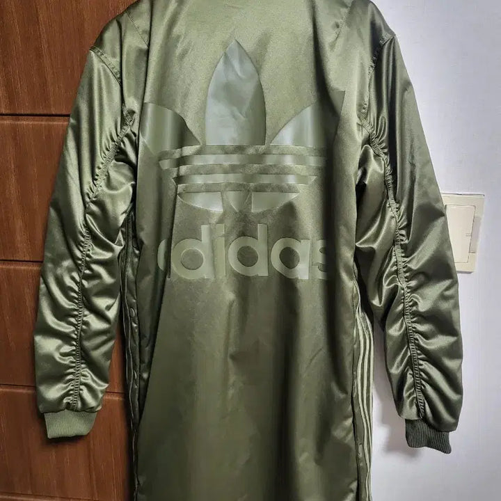 [BUNJANG] Adidas Herz Bomber Long Jacket (95) / 아디다스 헤르조봄버 롱자켓(95)
