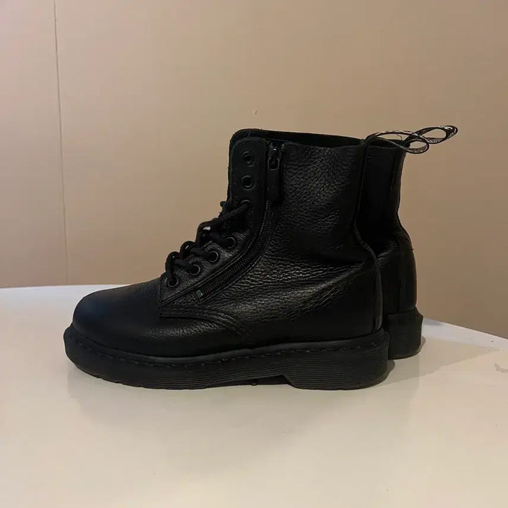 [BUNJANG] Dr. Martens Pascal Zip Boots / 닥터마틴 파스칼 지퍼 부츠 (00458)