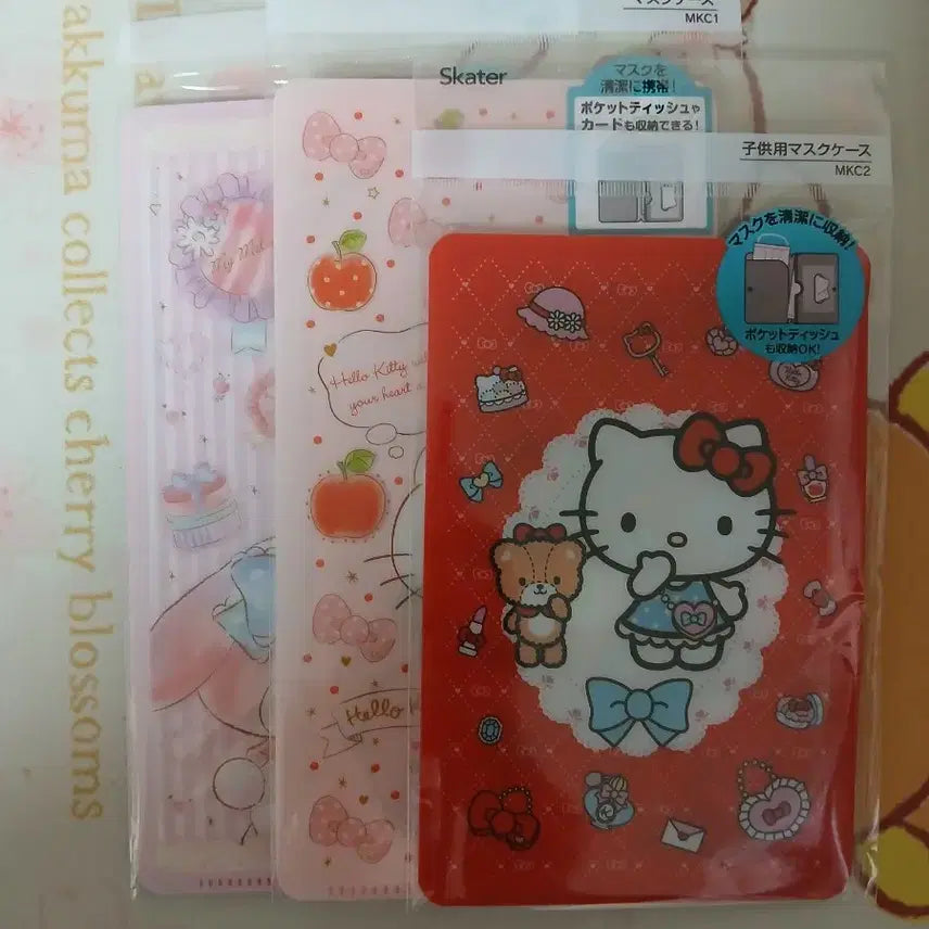 [BUNJANG] Hello Kitty S Snap Pouch / (정품)헬로키티 마스크 티슈 여권 똑딱이 파우치 S