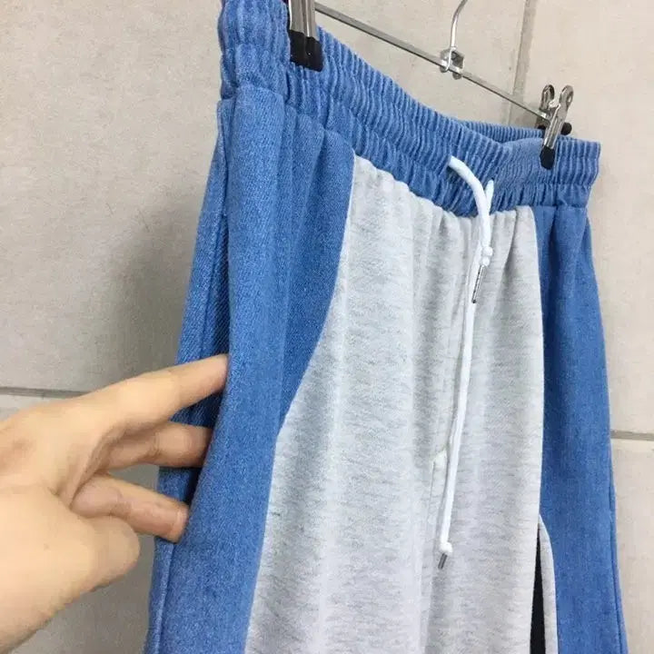 [BUNJANG] Blue Color Block Training Jogger Pants / 블루 배색 허리밴딩 트레이닝 조거 팬츠