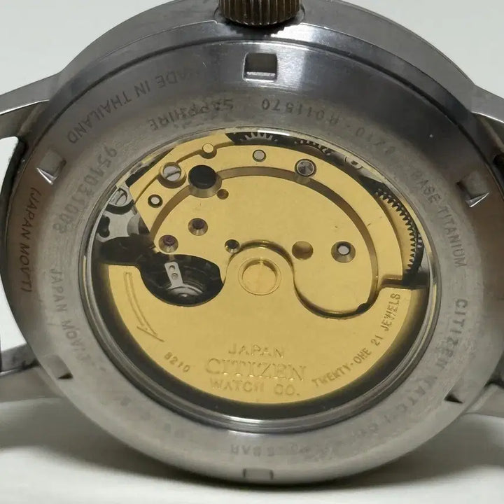 [BUNJANG] Citizen Titanium Automatic Mechanical Watch / 시티즌 자동 기계식 시계 / Titanium 티타늄 / 데일리 워치