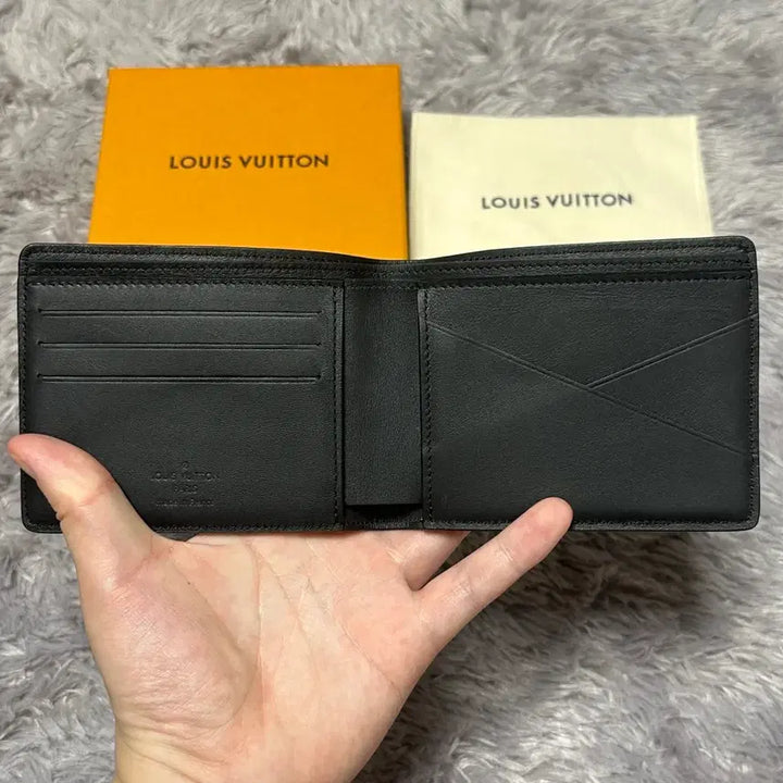 [BUNJANG] Louis Vuitton Aerogram Multiple Wallet Black / [풀구성] 루이비통 에어로그램 멀티플 월릿 반지갑 블랙