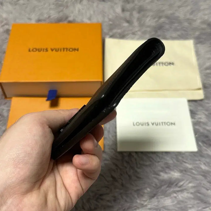 [BUNJANG] Louis Vuitton Aerogram Multiple Wallet Black / [풀구성] 루이비통 에어로그램 멀티플 월릿 반지갑 블랙
