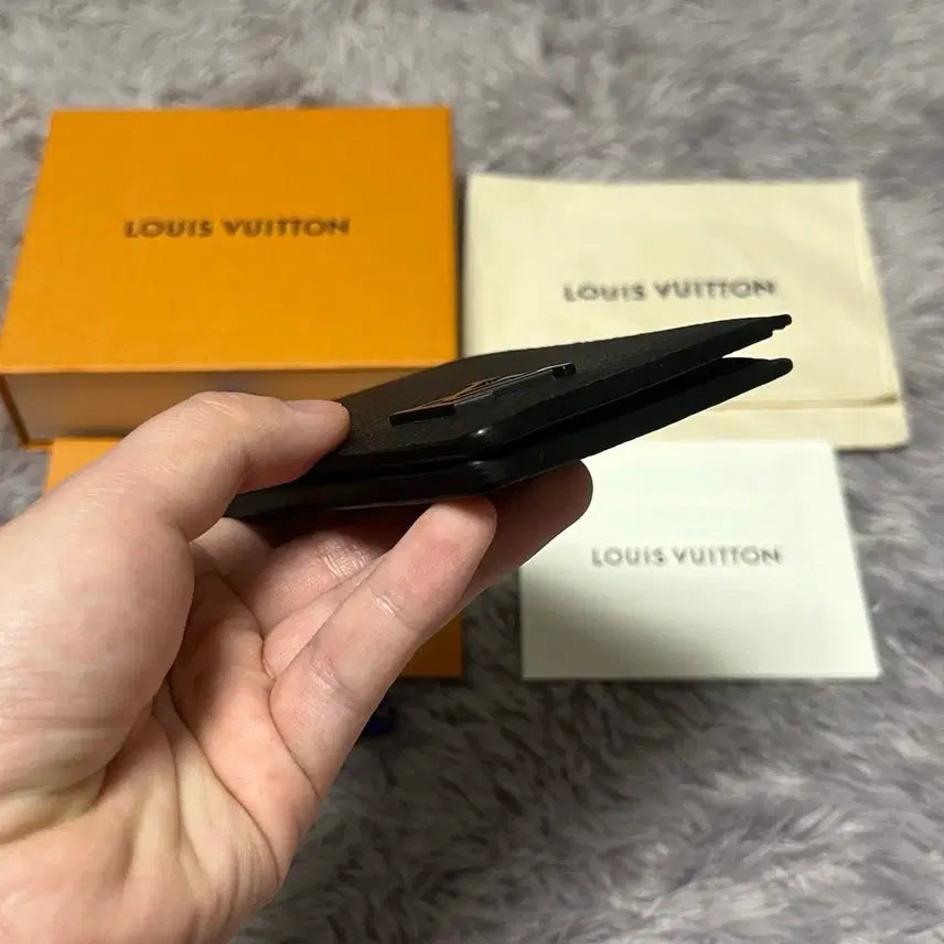 [BUNJANG] Louis Vuitton Aerogram Multiple Wallet Black / [풀구성] 루이비통 에어로그램 멀티플 월릿 반지갑 블랙