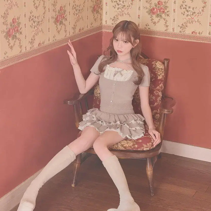 [BUNJANG] Michel Macaron Frill Layered Short Sleeve Set / 미셸마카롱 프릴 레이어드 반팔 셋업