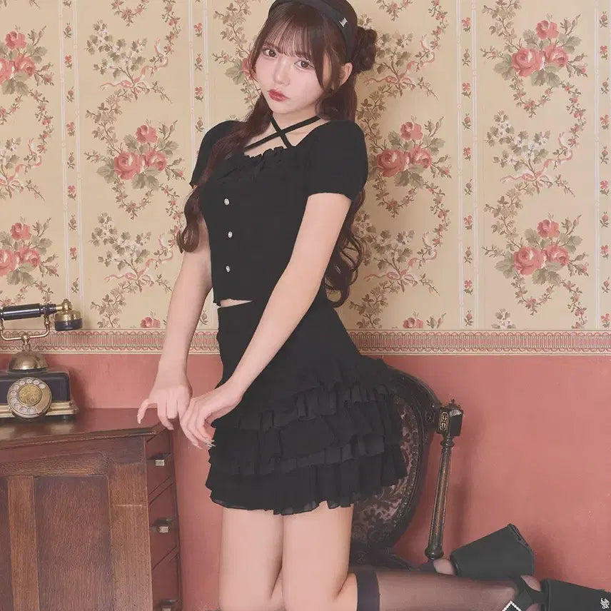 [BUNJANG] Michel Macaron Frill Layered Short Sleeve Set / 미셸마카롱 프릴 레이어드 반팔 셋업