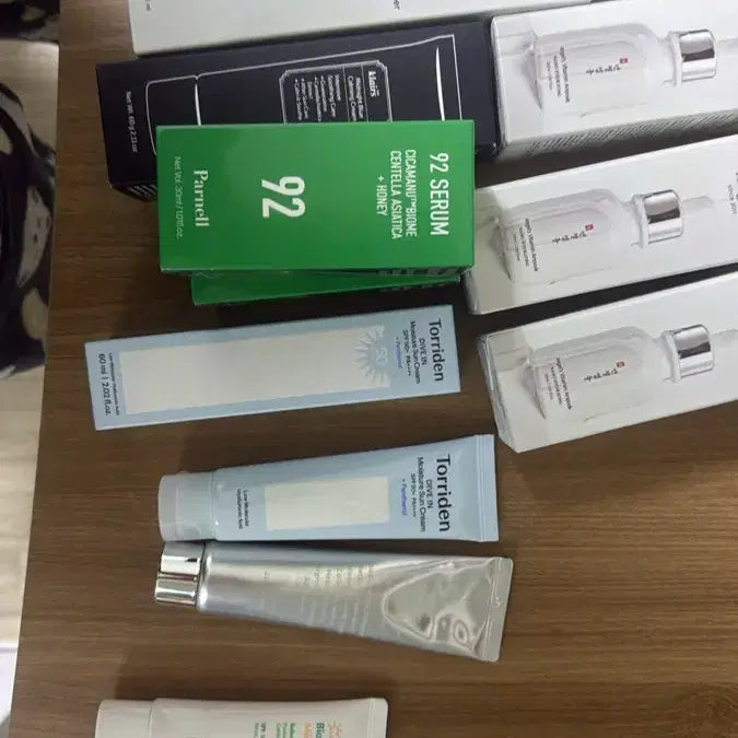 [BUNJANG] Assorted Cosmetic Set / 화장품