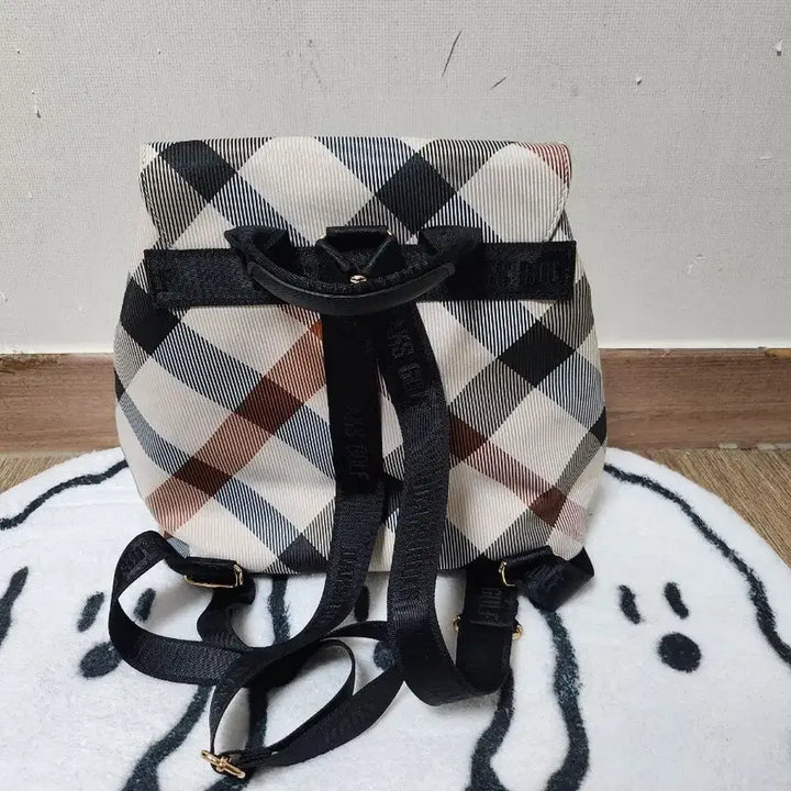 [BUNJANG] Daks Backpack / 닥스백팩