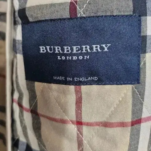 [BUNJANG] Burberry London Quilted Long Coat Ivory / 버버리 퀼팅 롱 버버리 런던 정품 퀼팅 롱 코트  아이보리