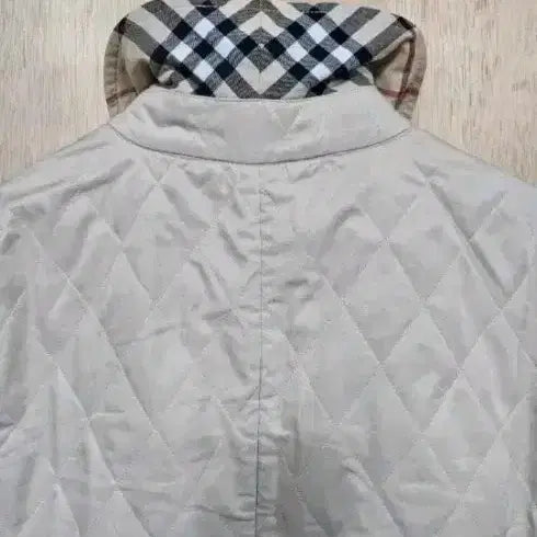 [BUNJANG] Burberry London Quilted Long Coat Ivory / 버버리 퀼팅 롱 버버리 런던 정품 퀼팅 롱 코트  아이보리