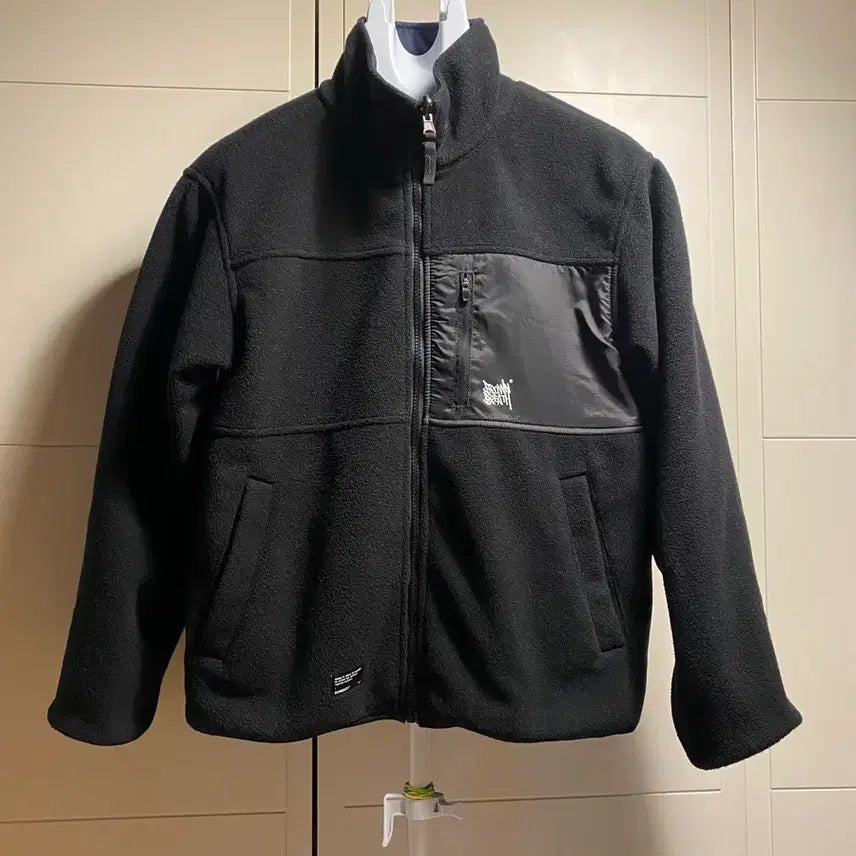 [BUNJANG] Brownbreath Reversible Black Fleece Zip-up Jacket / 브라운브레스  양면 블랙 플리스 집업자켓